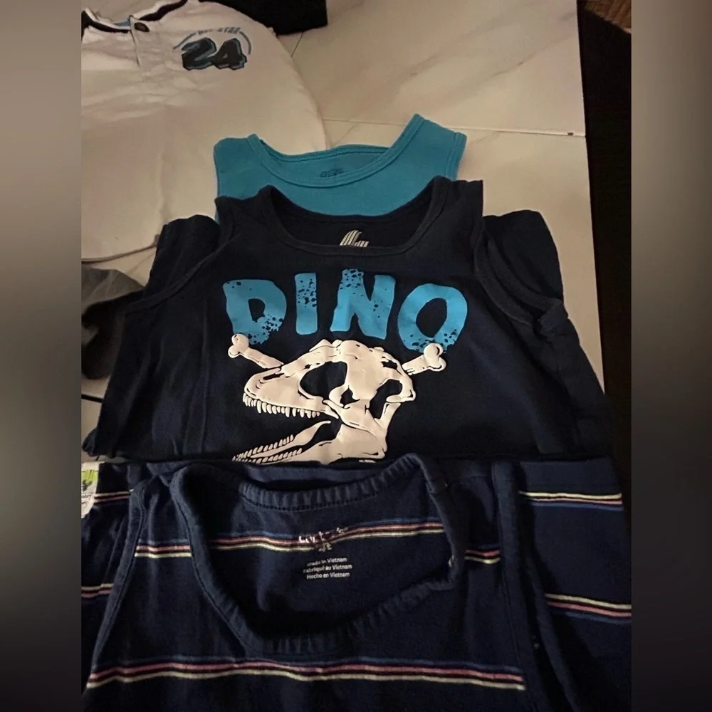 Boys 3T & 4T Lot of Shirts Nike- Blue and Black Granimals